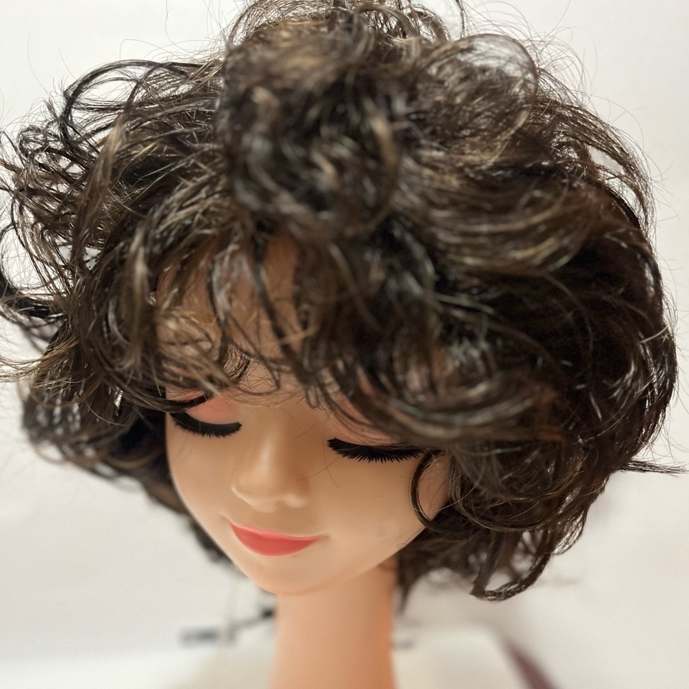 Revlon Curly Brown Wig VEGAS color 8R  for Women - Picture 3 of 7